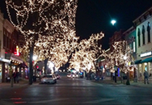Downtown Naperville prepares for holiday season