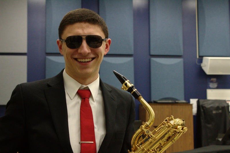 NNHS band bring nice twist, and laughs, to Valentines day with Saxy-Grams