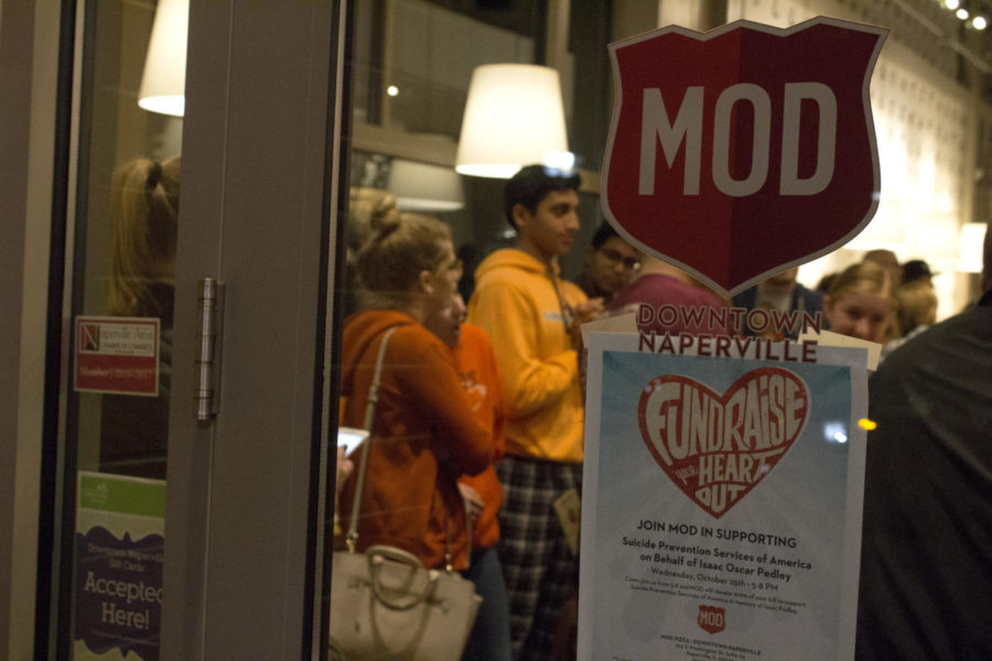MOD+Pizza+fundraiser+for+suicide+prevention+draws+large+crowds+Wednesday
