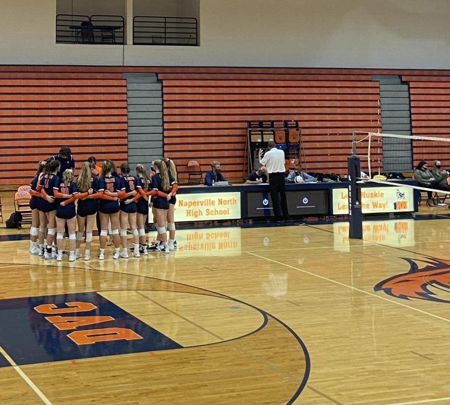 North girls volleyball defeats Neuqua Valley in first conference game
