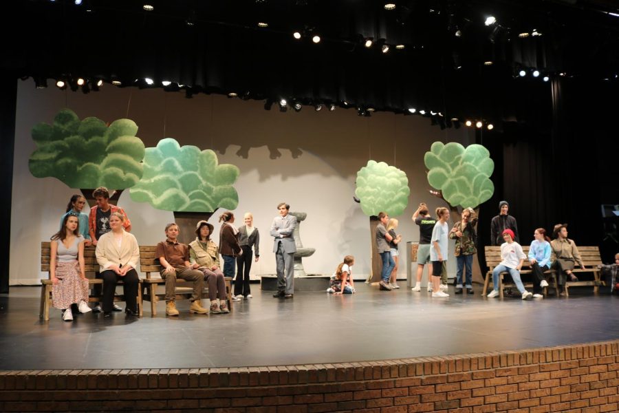 The cast of the Freshman-Sophomore play, “Bethel Park Falls” completes a runthrough