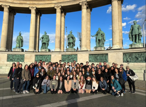Naperville North choir heads to Europe over spring break: is the trip worth the price?