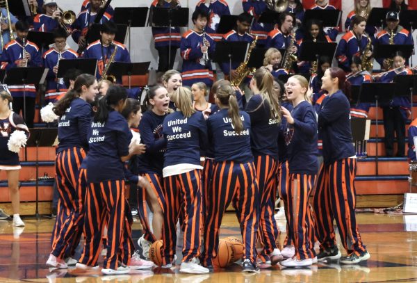 Photos of varsity girls basketball’s close loss to Naperville Central