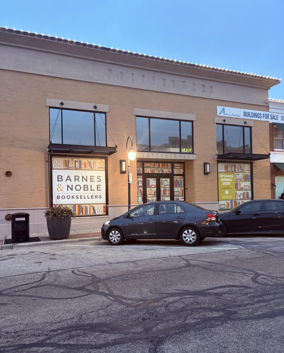 Construction of downtown Naperville's new Barnes & Noble store is currently underway. Signs have already begun to advertise about the April 2025 opening.