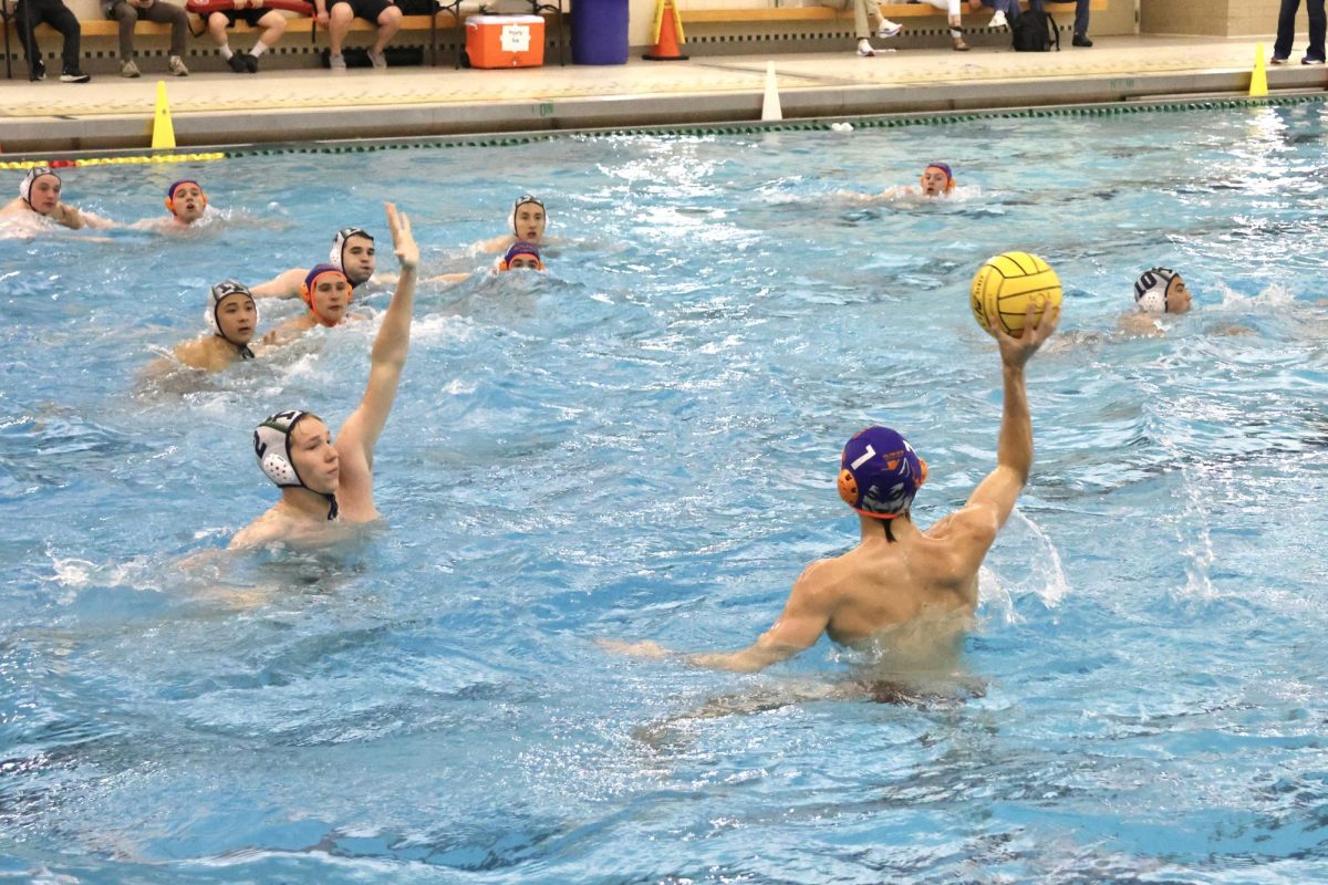 Jacob Podkasik (7) looks around for a pass.