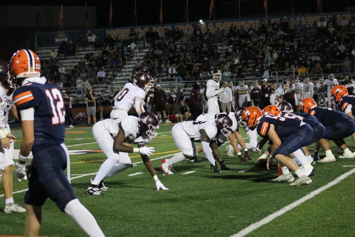Huskies line up against Lockport Defense.